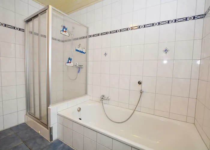 Haus Sonja 公寓 比苏姆