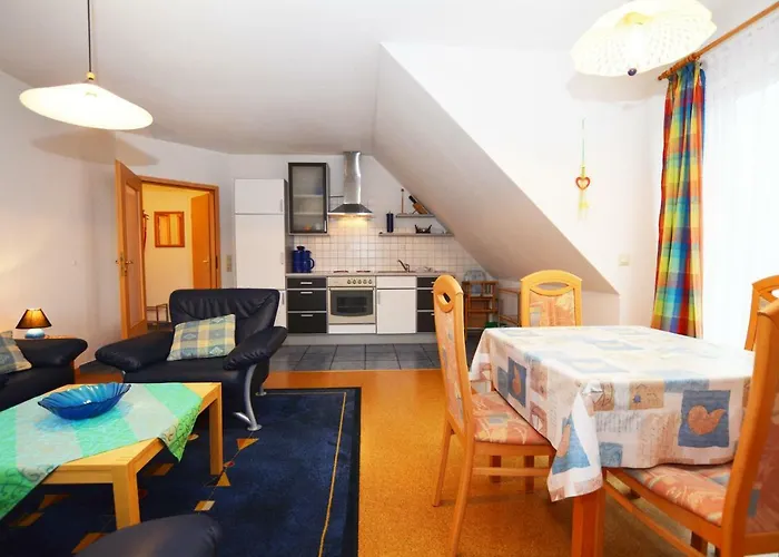 Haus Sonja 公寓 比苏姆